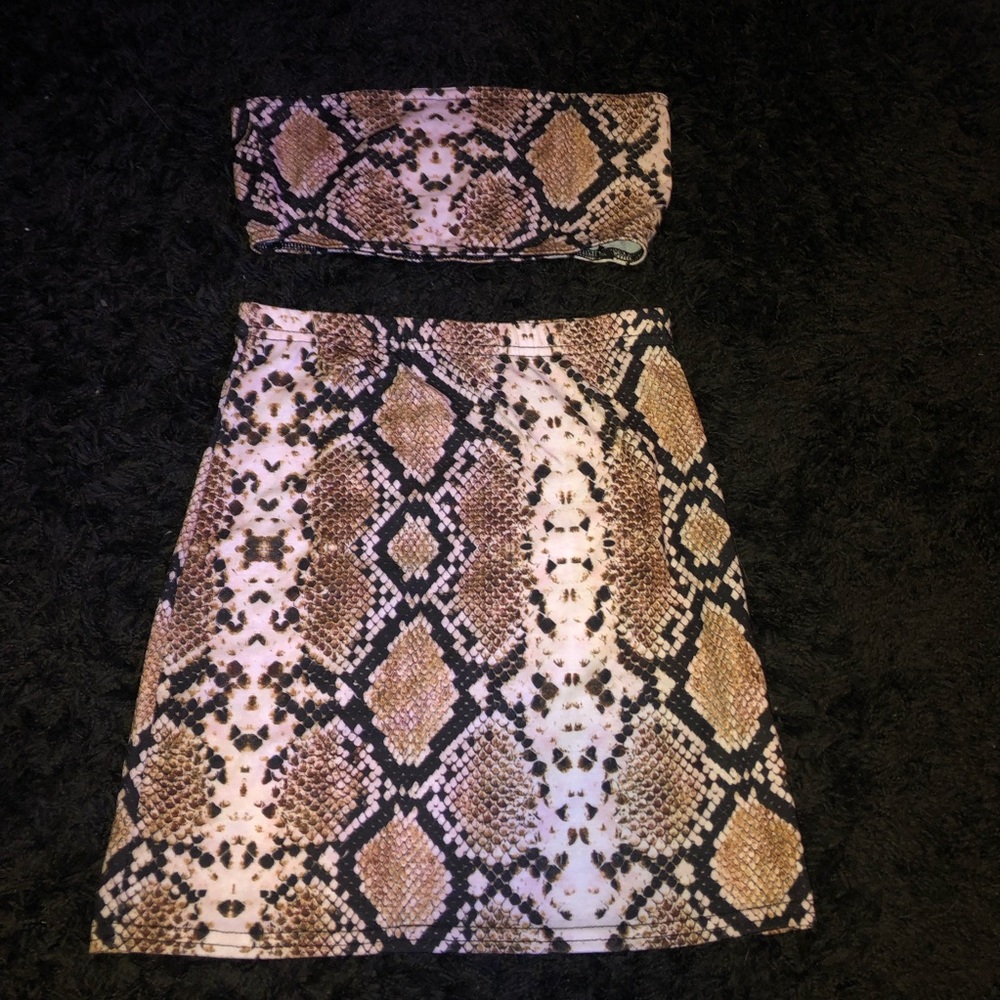 Nasty gal snake skin set